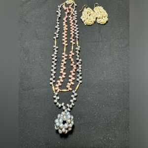 Gorgeous Freshwater Pearl set  Necklace+earrings
